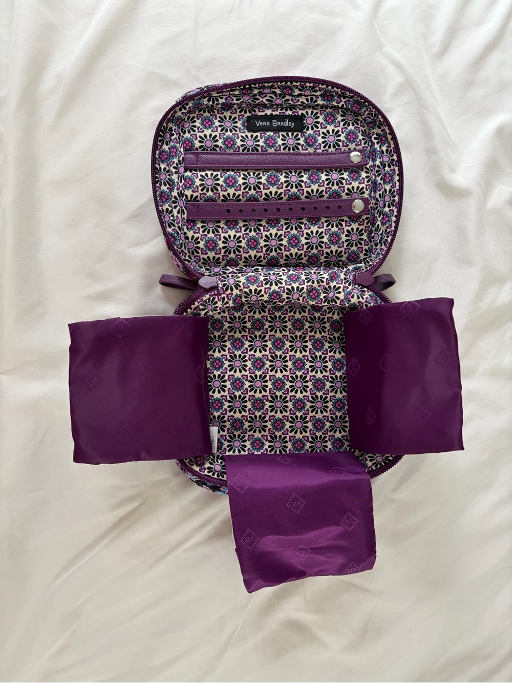 Vera Bradley Travelers Jewlery Bag/ Case - Picture 5 of 7